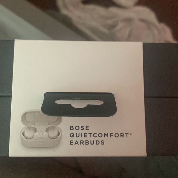 BOSE QUIETCOMFORT EARBUDS - Picture 5 of 5